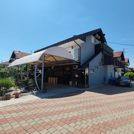 Relax Mm Banja Luka Hotel Екстериор снимка